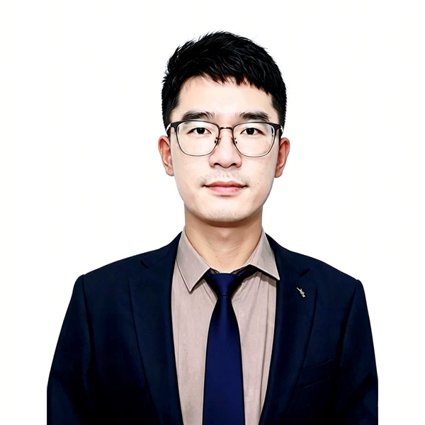 Kevin Dong
